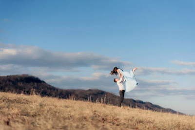 Carlin Bates engagement photo