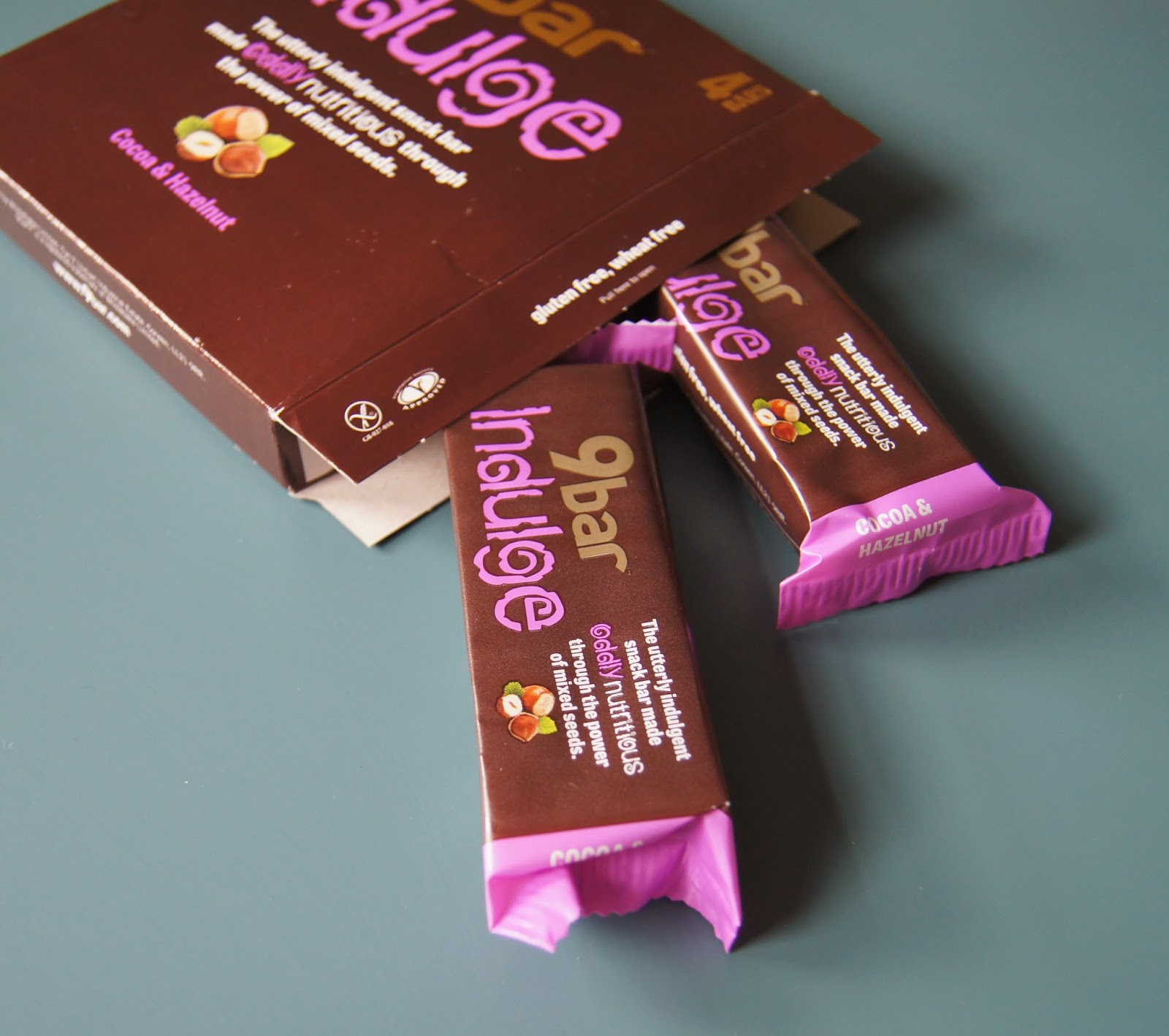 9bar indulge cocoa and hazelnut snack bars review