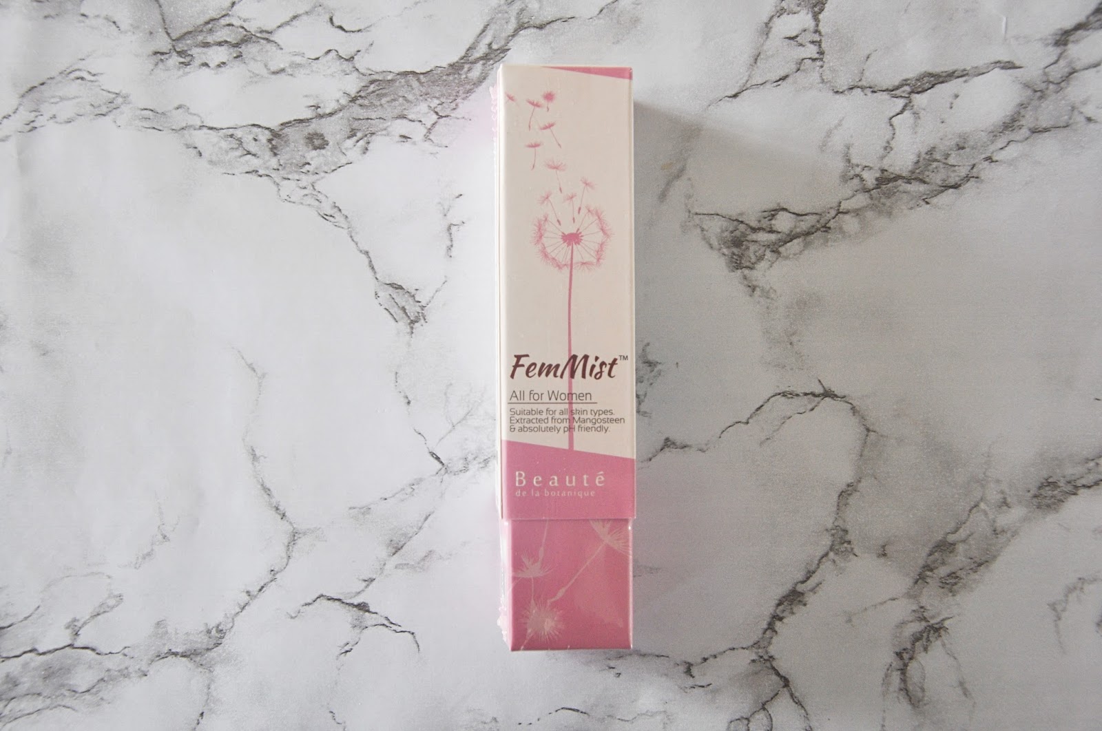 Sara Wanderlust [REVIEW] Furley FemMist Feminine Mist