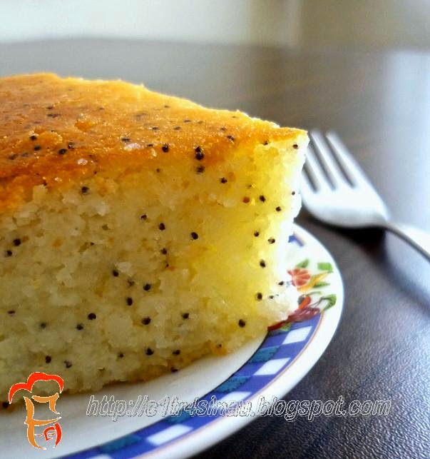 Turkish Poppy Seeds Semolina Pudding / Revani | Çitra's Home Diary. #semolina #turkishdessert #resepmasakanturki #revani #dessertrecipe