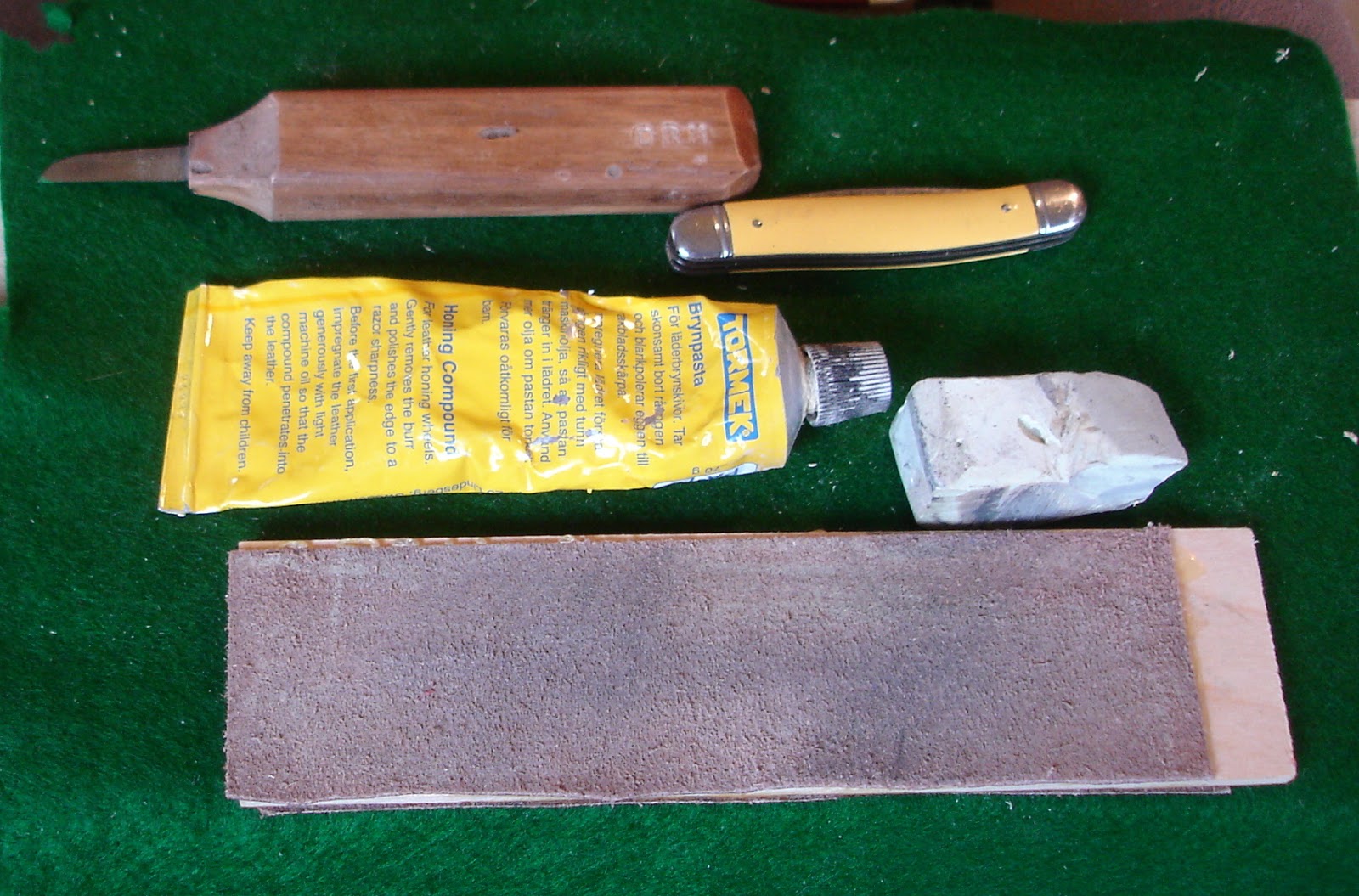 Beginners Carving Corner And Beyond Whittling Small