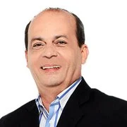 deputado Roberto Santiago