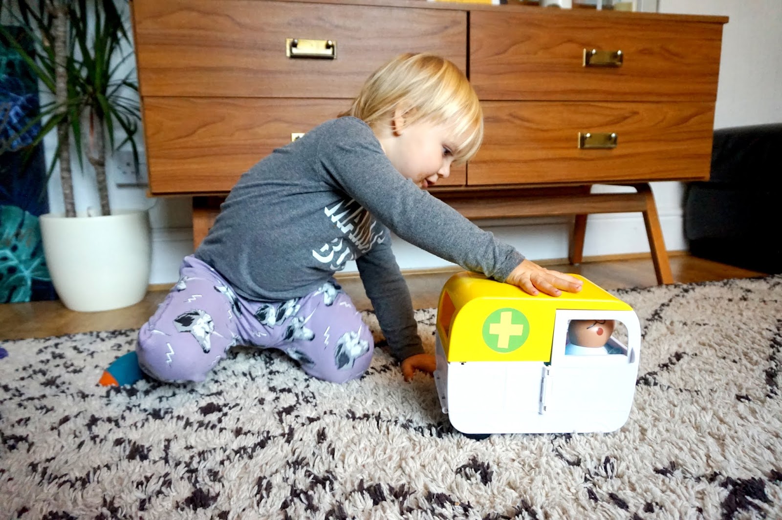 peppa pig mobile medical centre