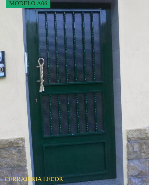 Cerrajeria Metálica Lecor: PUERTAS DE ENTRADA