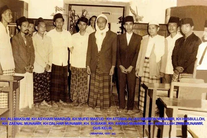 KH Ahmad Warson Munawwir: Sang Penyusun Kamus Legendaris Al-Munawwir