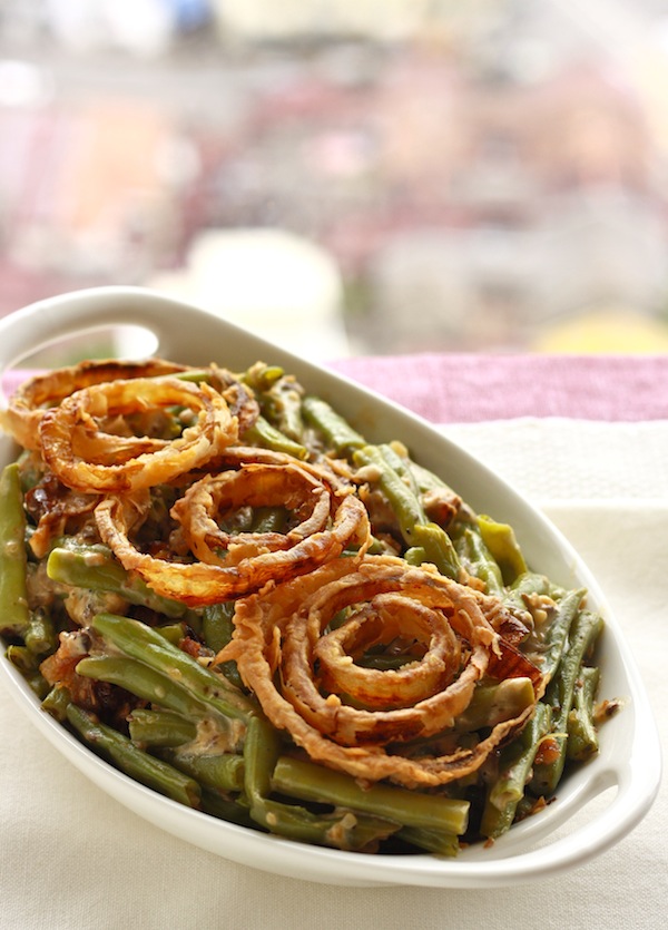 How to make green bean casserole from scratch using only fresh ingredients by SeasonWithSpice.com