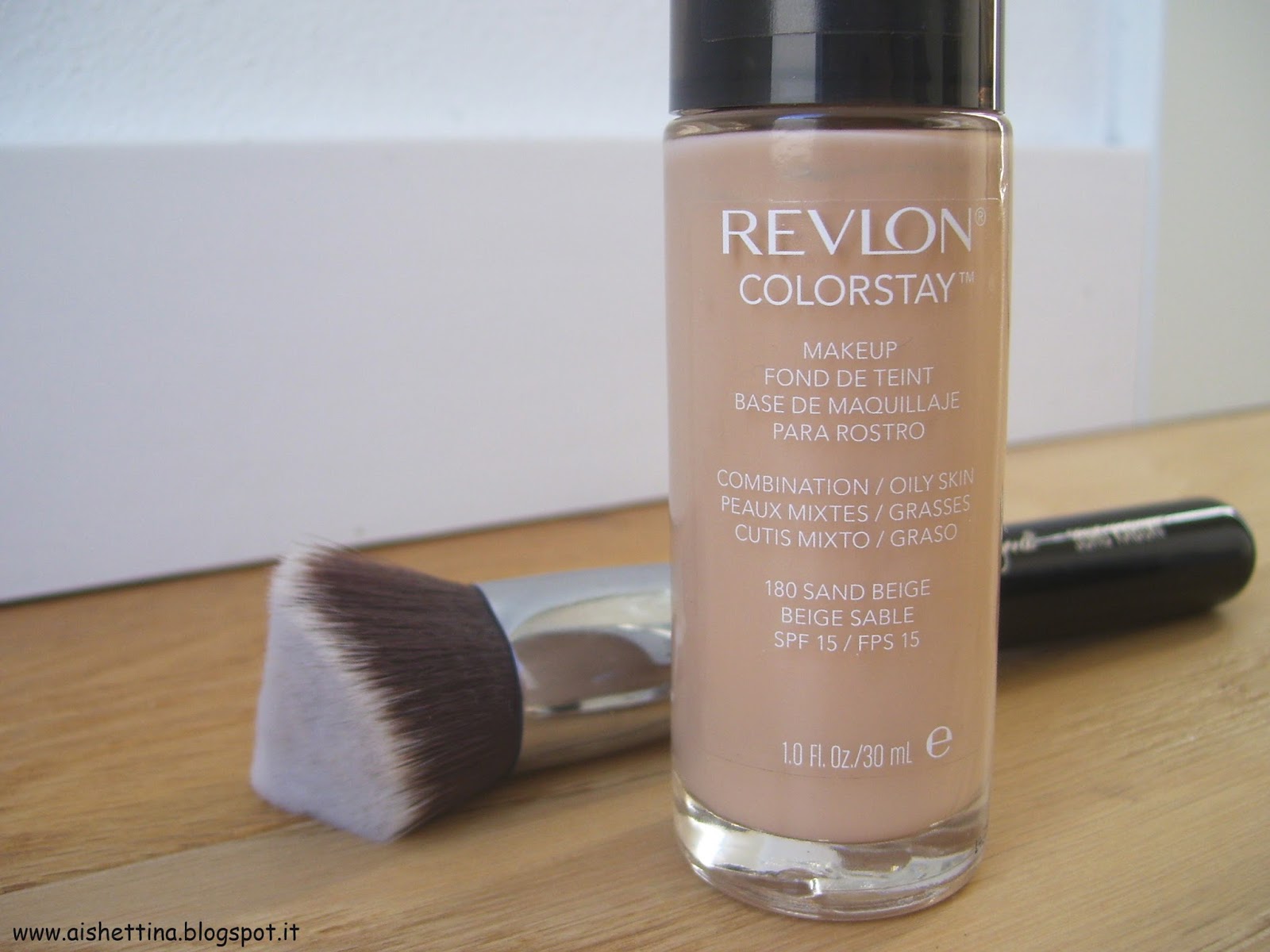 REVIEW: Revlon Colorstay Foundation - Aishettina