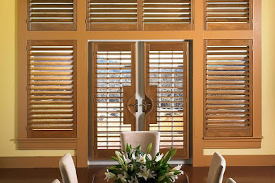 plantation shutter