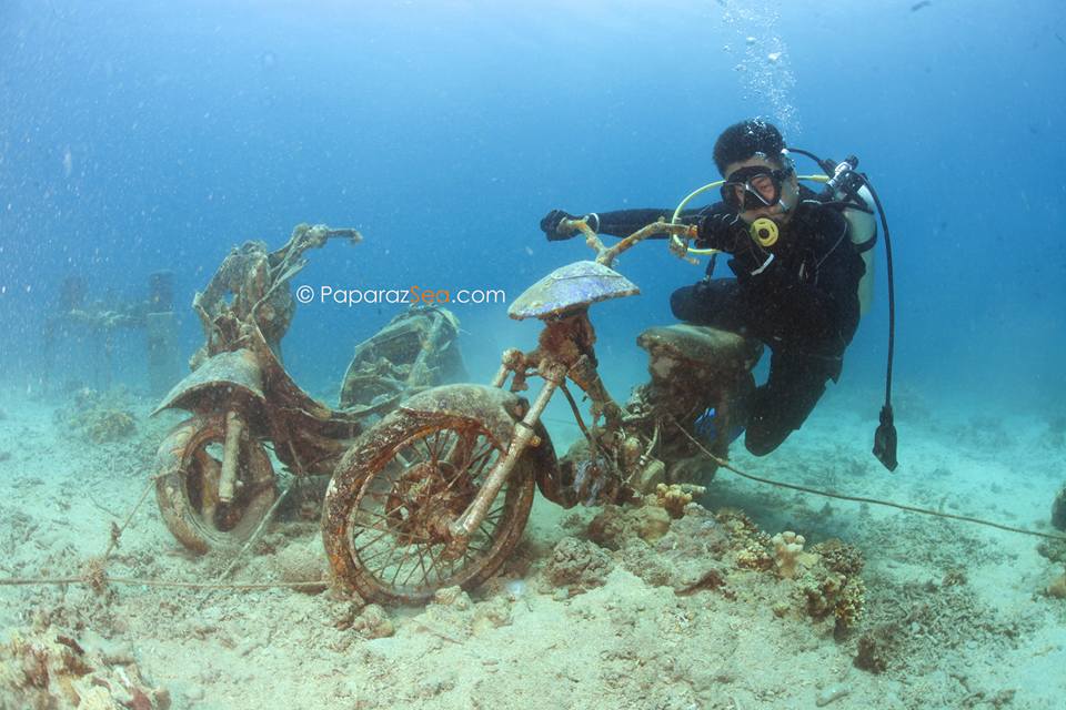 Underwater Motorbikes Anilao PaparazSea
