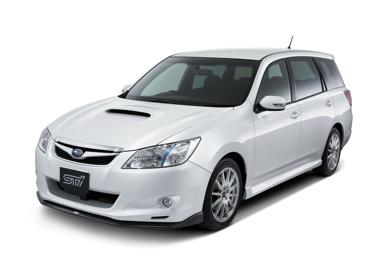 ezinecar: Subaru Exiga (2012)