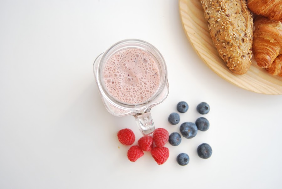 desayuno fácil con fruta para niños