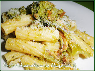 maccheroni con broccoli e acciuga