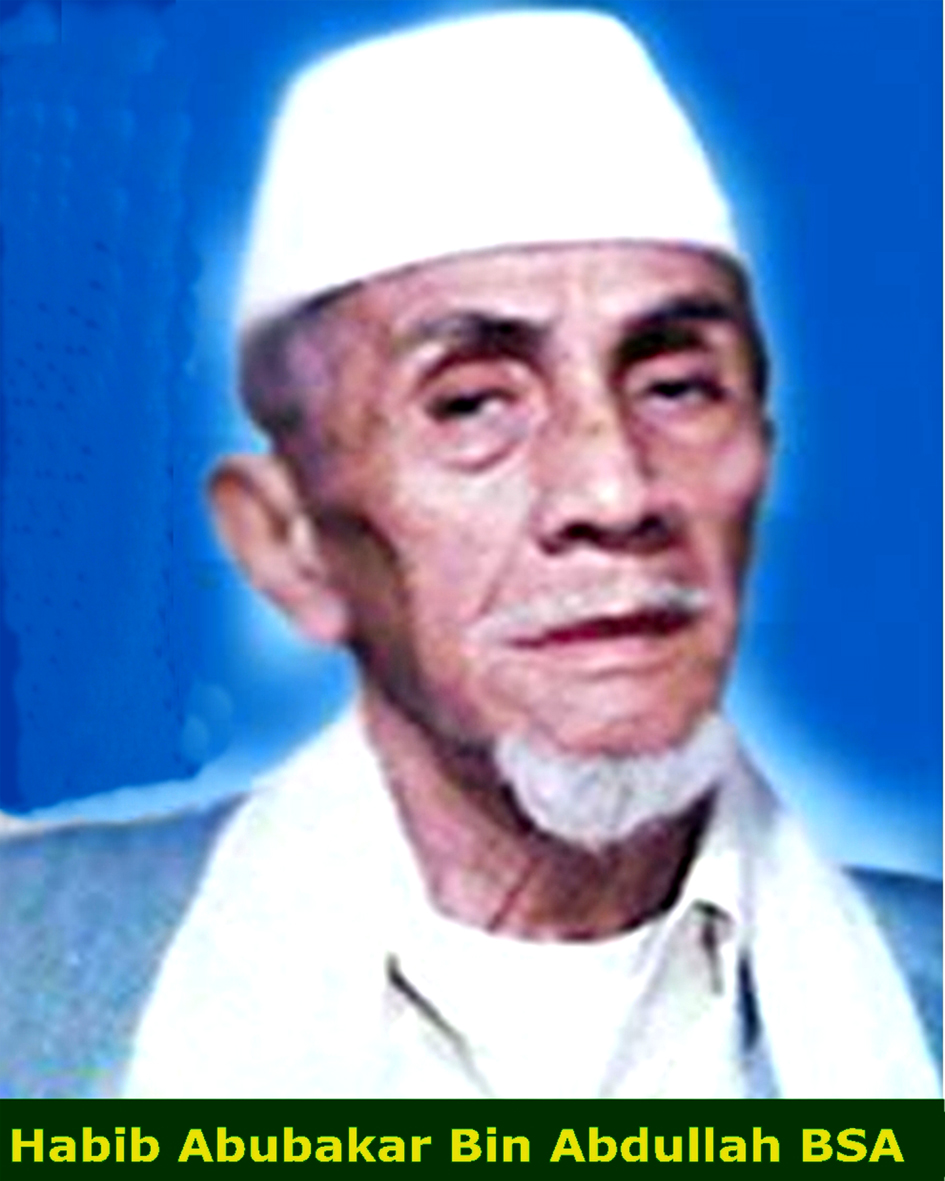 Majelis Dzikir Ittihadul Ummat Muhammad S A W Nuangan Boltim Habib