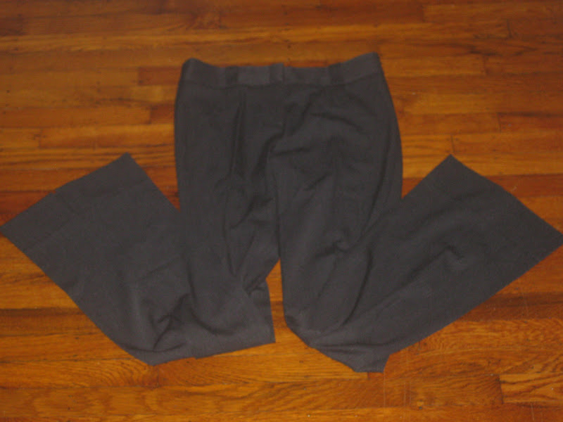 BCBG Max azria Dress Pants Sz: 4 RN# 80734 CA# 31458 | Garage Sale SF