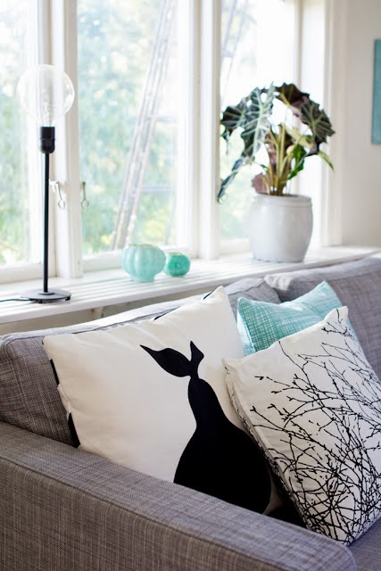 tres-propuestas-un-mismo-salon-decoracion-textiles-cojines-mejor-blog-decoracion