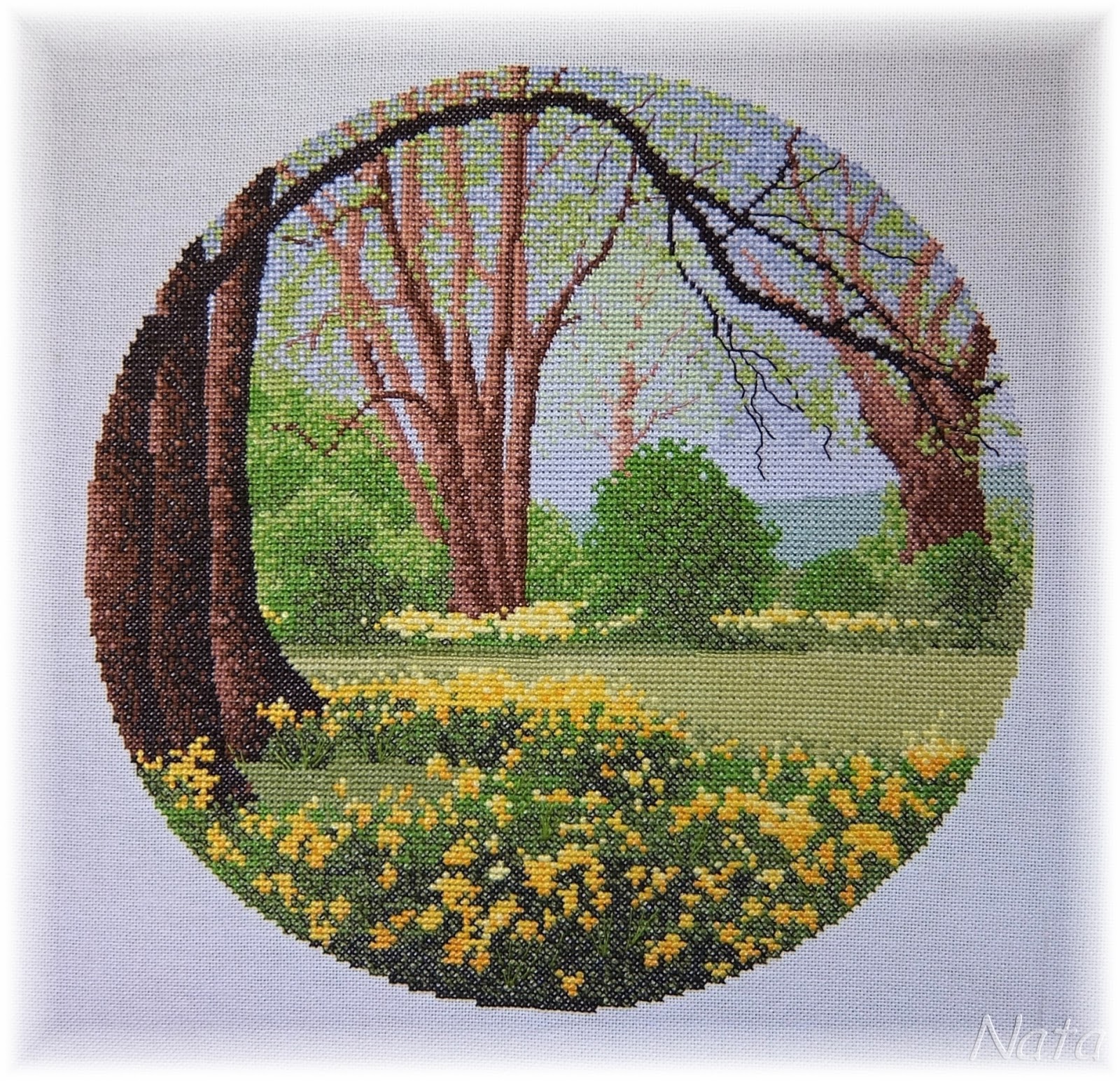 схемы вышивки круги. круговой орнамент для вышивки. круглая мини вышивка крестом. круглый орнамент для вышивки.