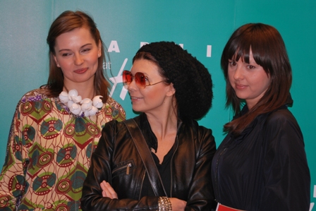 WARSZAWA W SZPILKACH - świat mody: Gwiazdy na otwarciu kolekcji Marni