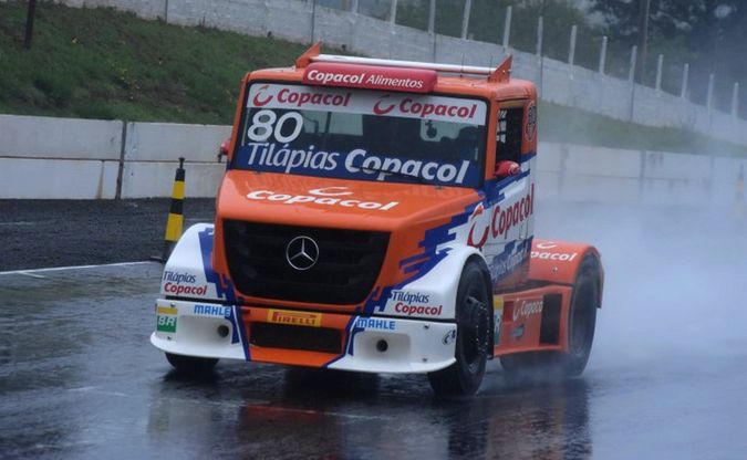 Diogo Pachenki vence a primeira na Fórmula Truck 