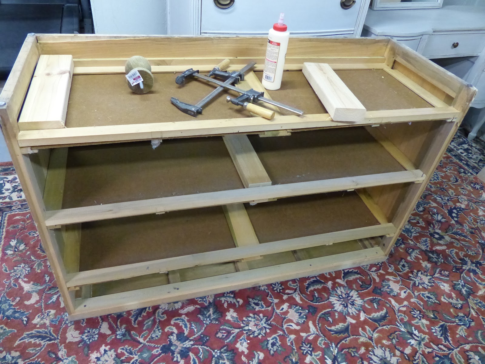 JULIE PETERSON Simple Redesign ADDING FEET / LEGS TO A DRESSER