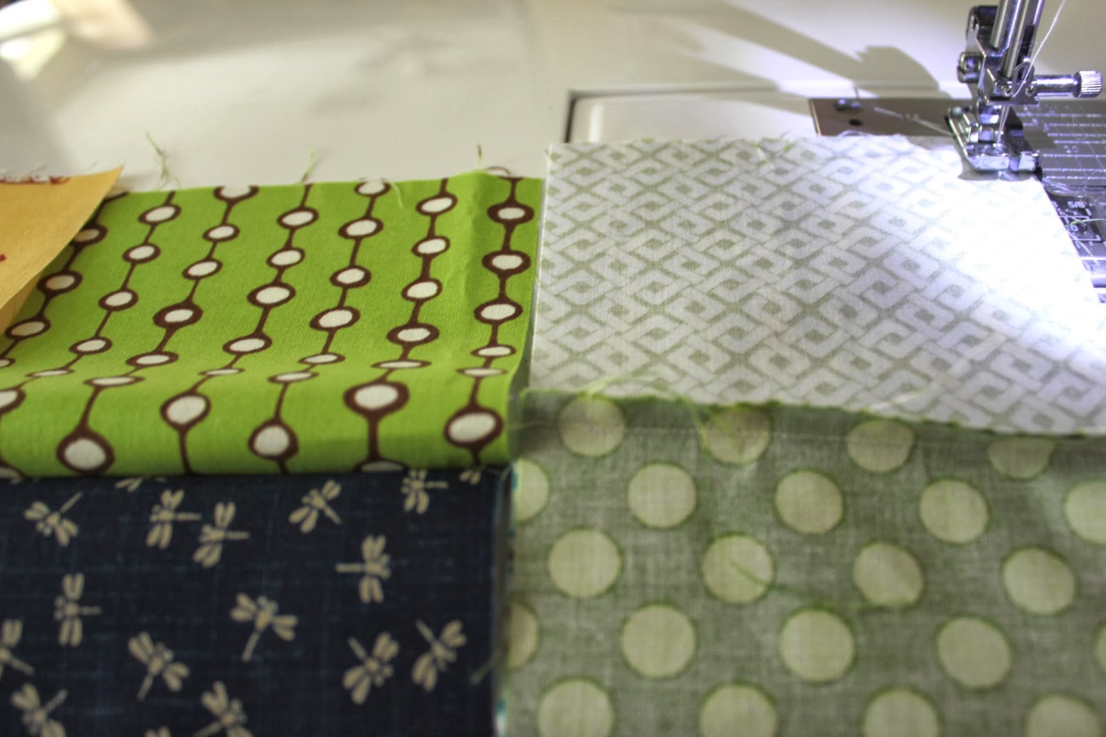 POPPYSEED FABRICS Quick Square Quilt tutorial
