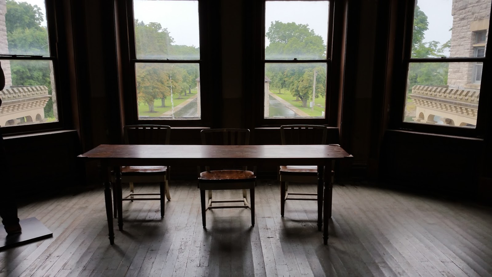 Niagara's Watercooler These Old Walkin' Shoes Jailhouse Rock