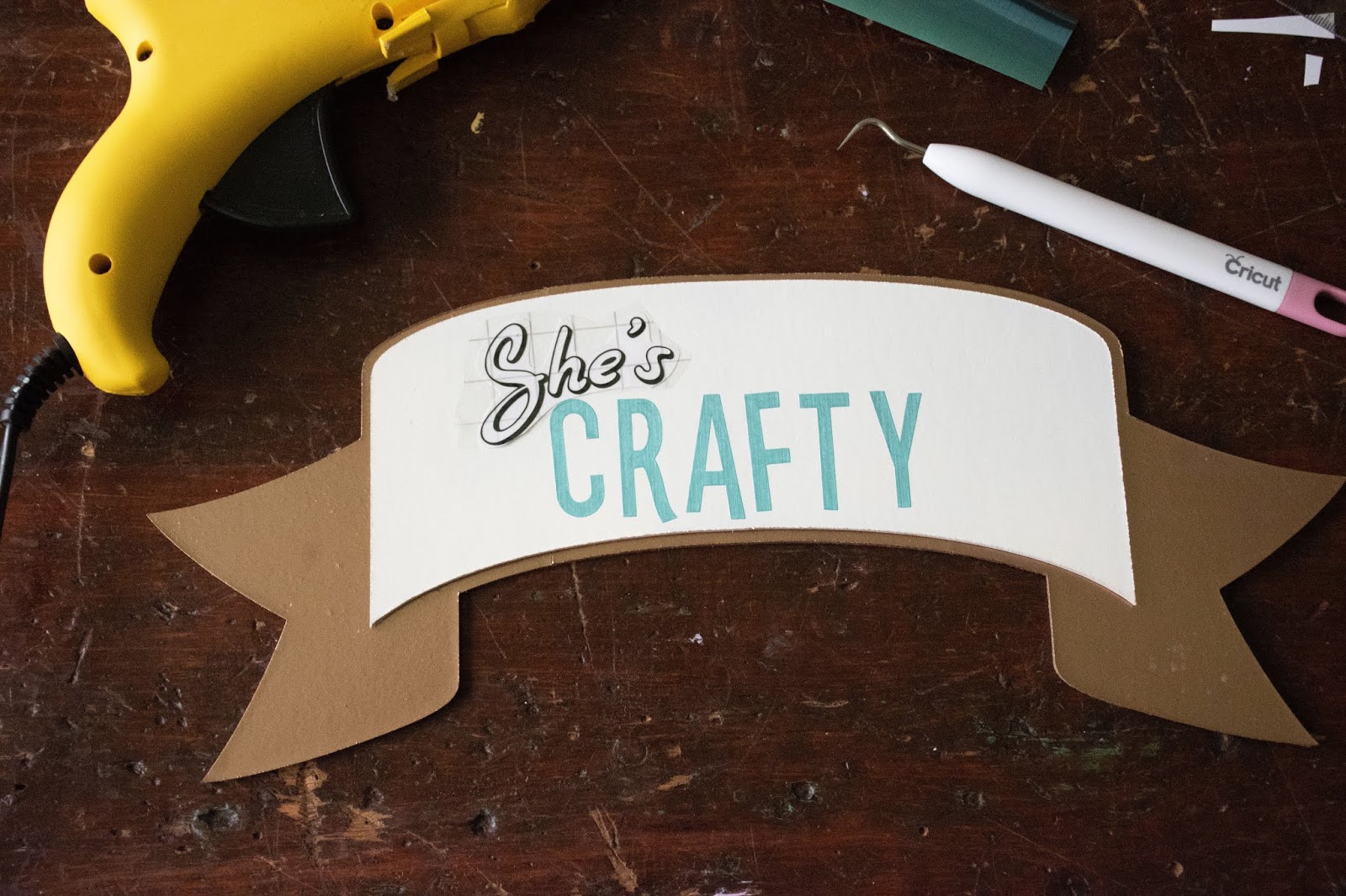 Woman in Real Life She's Crafty DIY Chipboard Sign and How To Use The