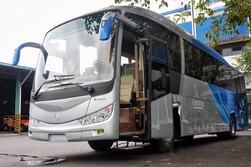 Aero Bus Pariwisata: Mengangkasa di Jalan Raya, Menghadirkan Kenyamanan Ekstra