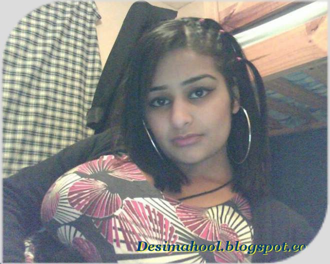 660px x 528px - Cumface porn: Hot Amateur indian Desi Girl Topless On Webcam Chat 2013