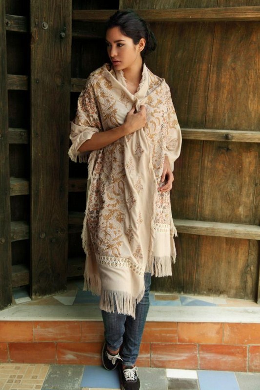 New And Latest Shawls Designs 2013 For Women Pakistani Largest