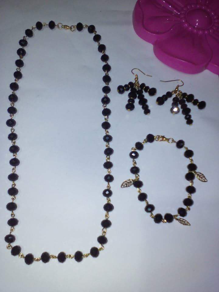 Philippina Beads Handmade jewelry of Cebu