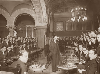 Simultáneas de ajedrez del Dr. Rey en el Ateneu Barcelonès, Barcelona, 31 de enero de 1933