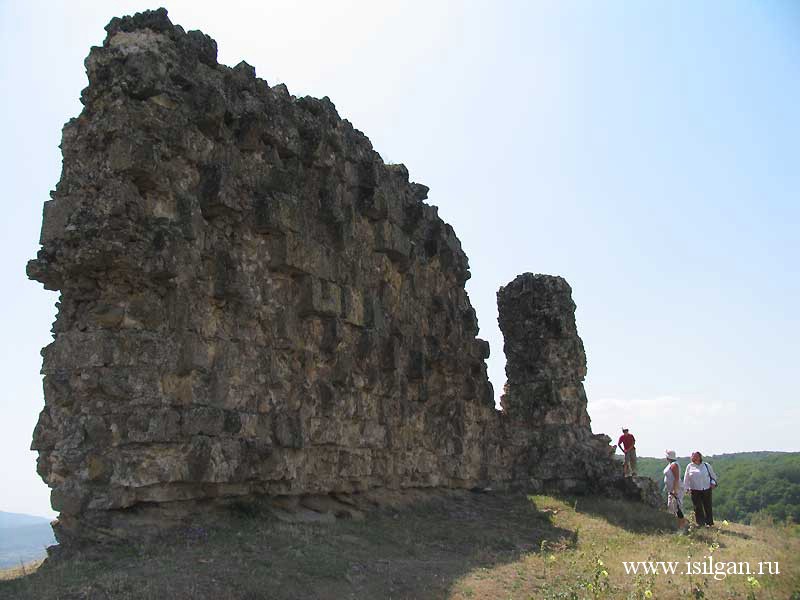 Сторожевая башня Камах. Республика Дагестан.