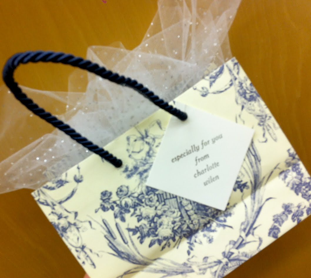 ATLANTA'S FINESTATIONERY STORE Gift Wrap Center