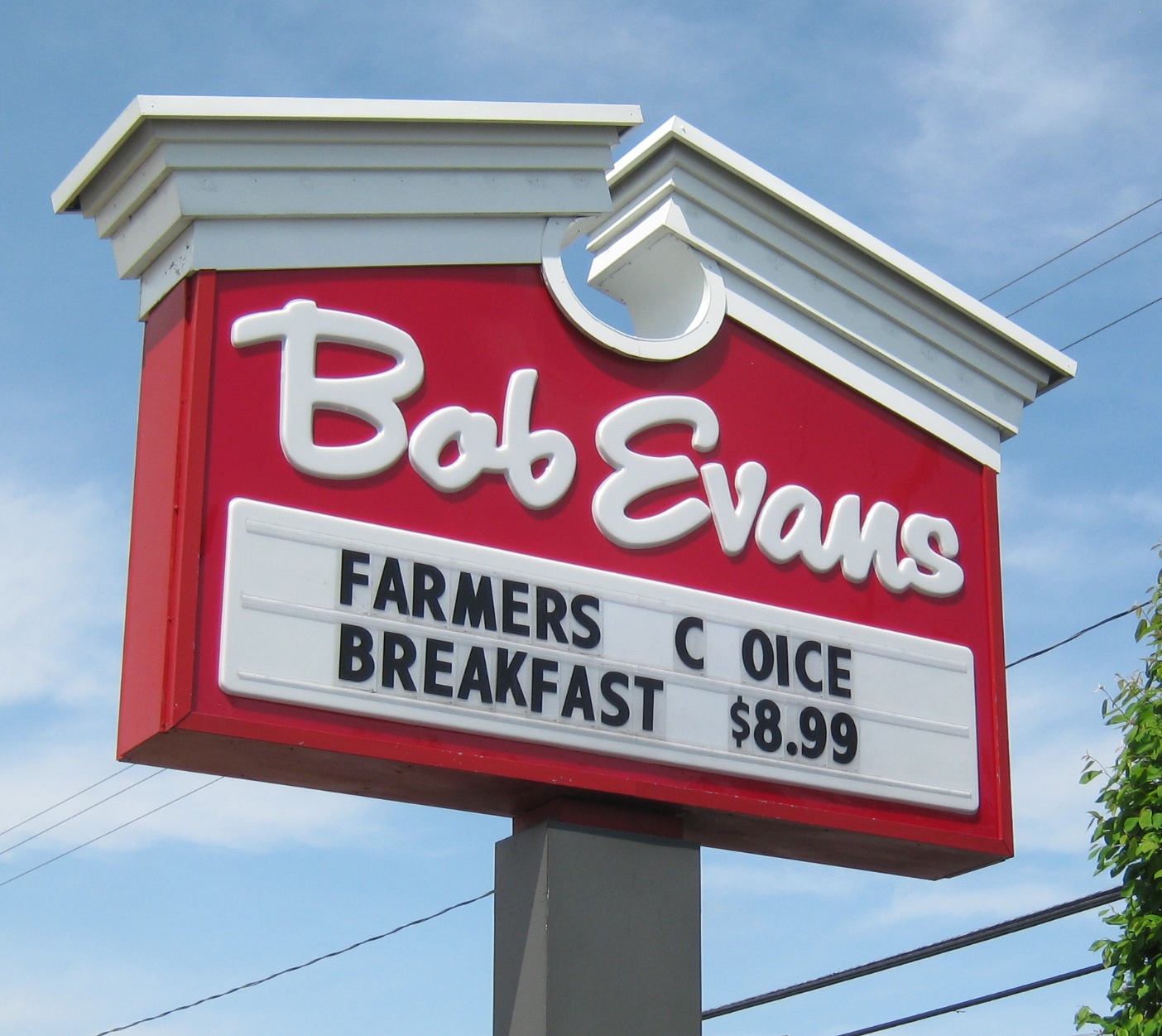 Brady's Bunch of Lorain County Nostalgia Bob Evans to Enter Restaurant