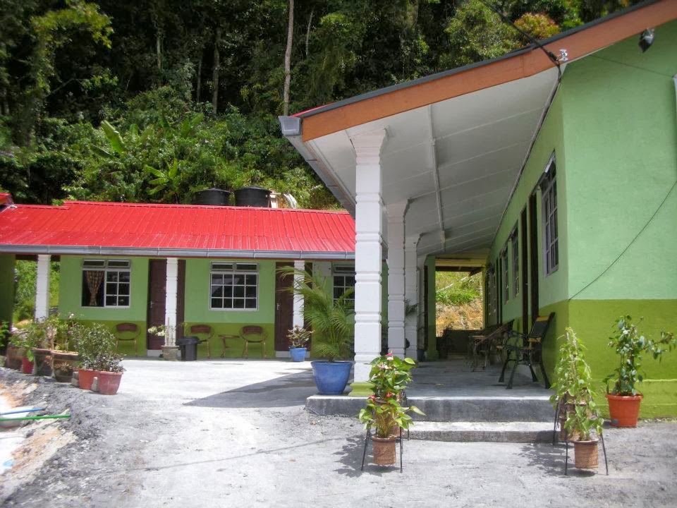 Senarai Chalet / Homestay / Inap Desa Best Dan Murah, Kampung Taman