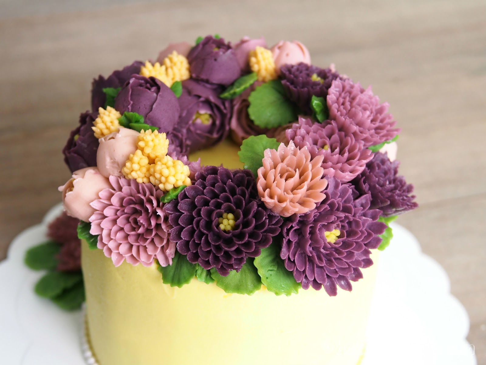 Korean Style Buttercream Flowers Cake 9 BAKE WITH PAWS