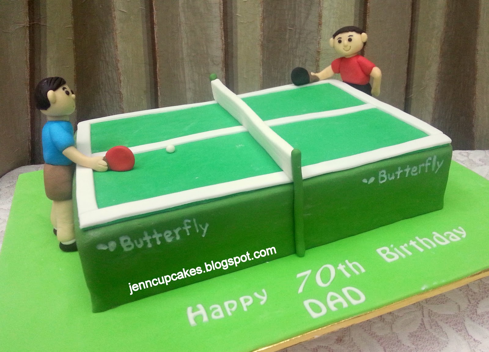 Jenn Cupcakes & Muffins Ping Pong Table Cake