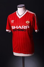 1982-84 Manchester United Home Shirt