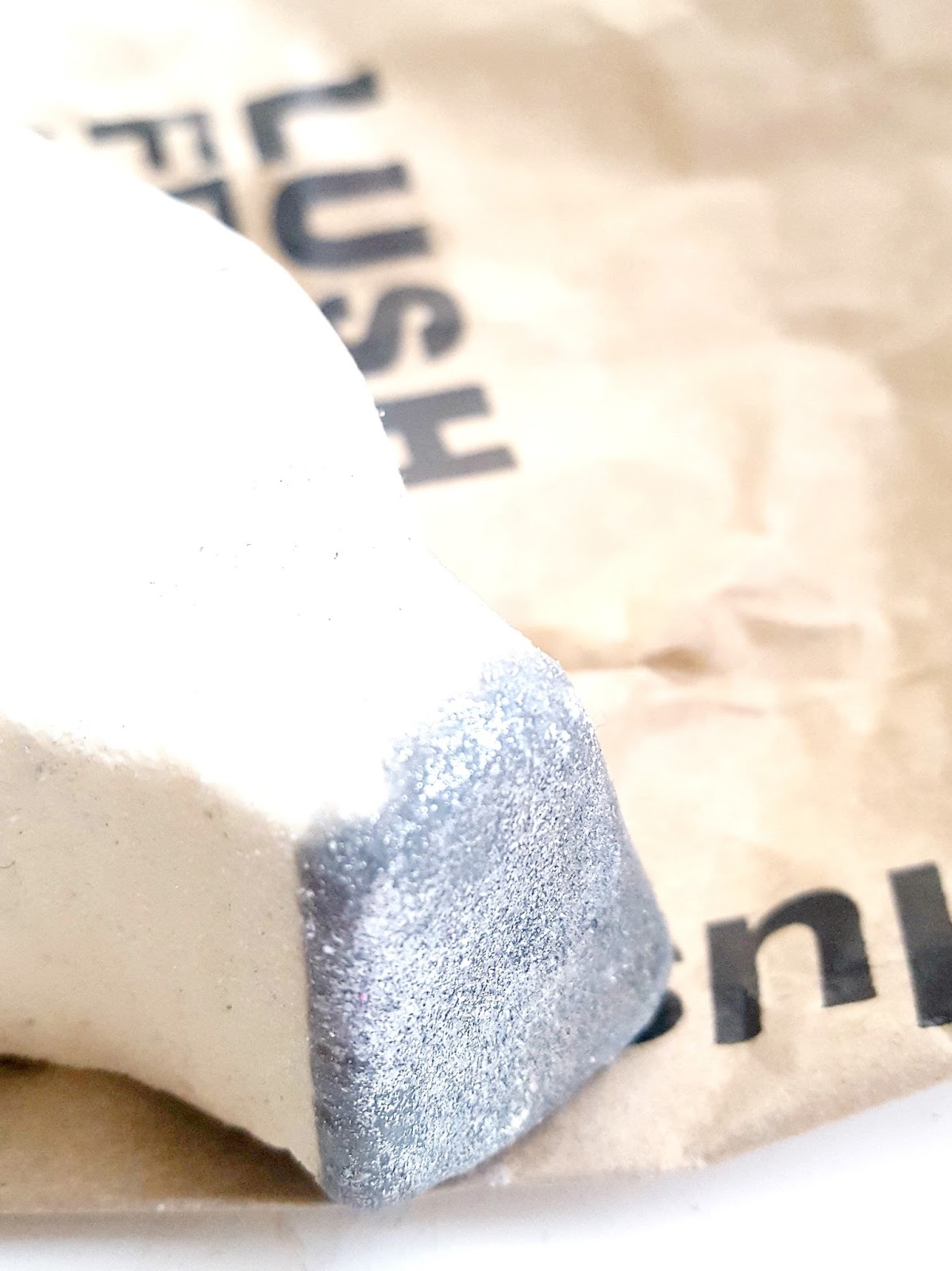 Bows And Pearls Lush Milky Bath Bubble Bar Review