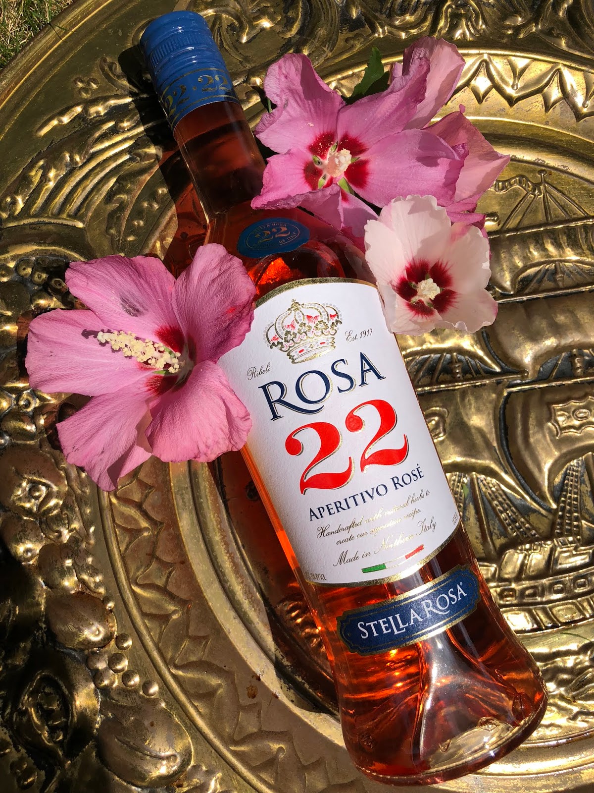 Roses Are Red Roses Are Stella Rosa 22 Aperitivo Rose From Stella Rosa Jacket Optional Shoes Required