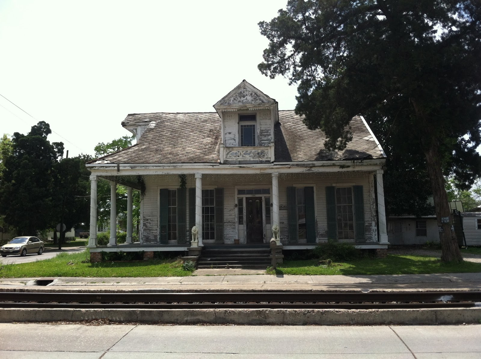 Along the Bayou Teche in Southern Louisiana
