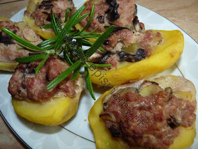 Ziemniaki faszerowane pieczarkami i mięsem Ziemniaki faszerowane pieczarkami i mięsem