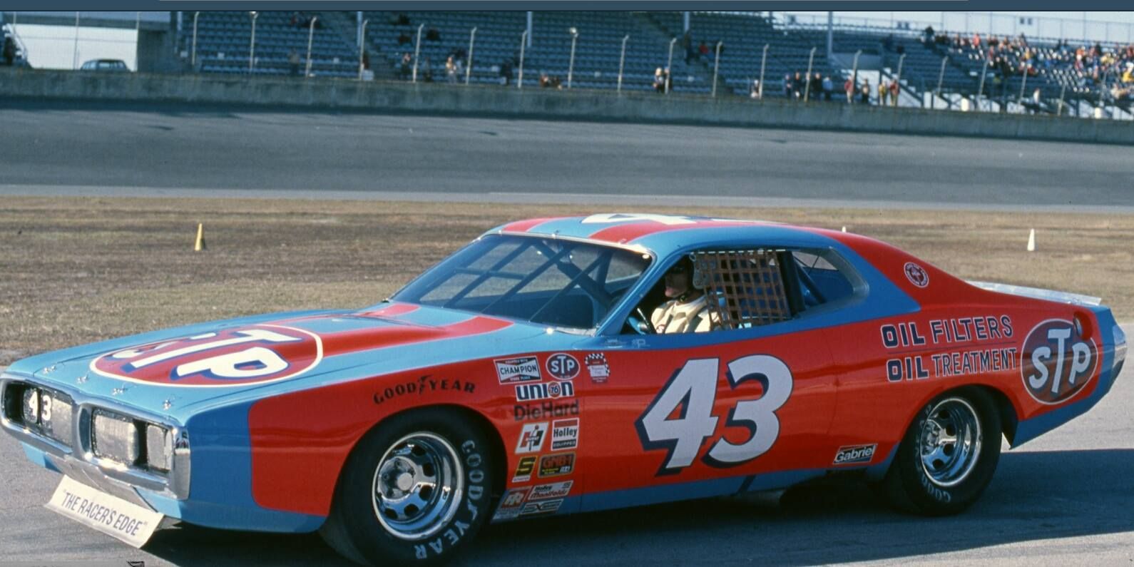 Top 10 Best NASCAR Paint Schemes