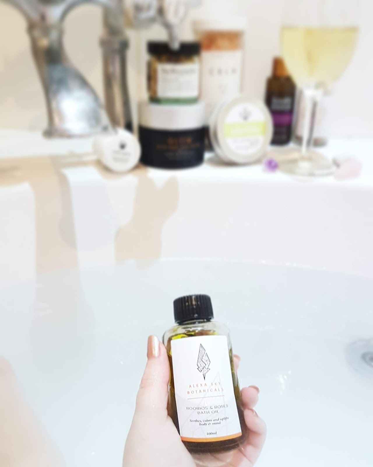 Alexa Sky Botanicals Rooibos & Roses Bath Oil Review The ecoLogical