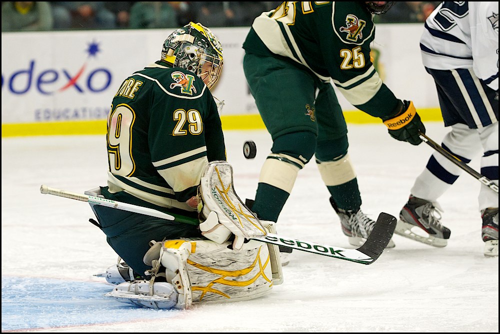 Brian Jenkins Photography New Hampshire vs. Vermont Men's Hockey 11/12/11