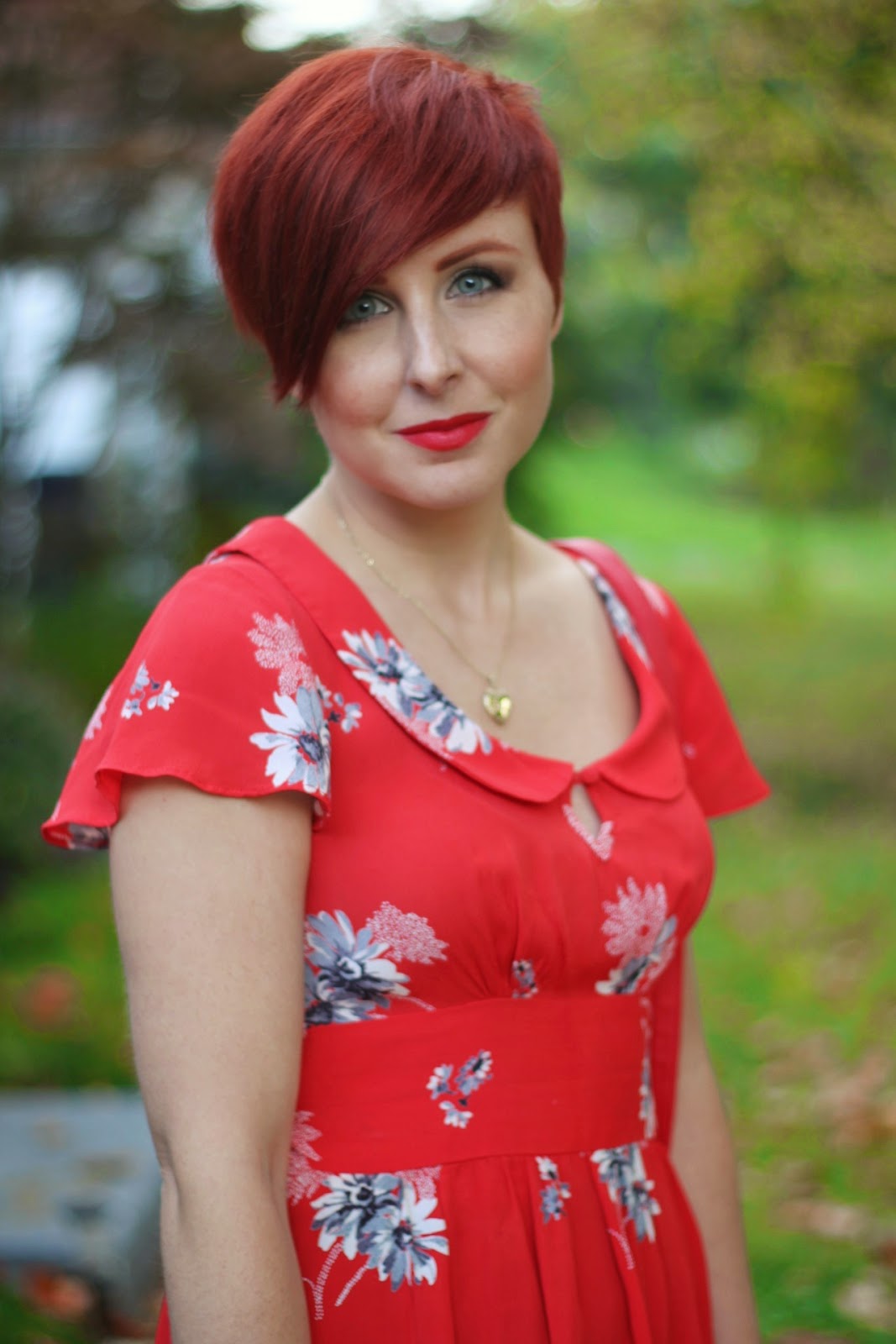 Thrift and Shout Cute Outfit of the Day Can Redheads Wear Red?