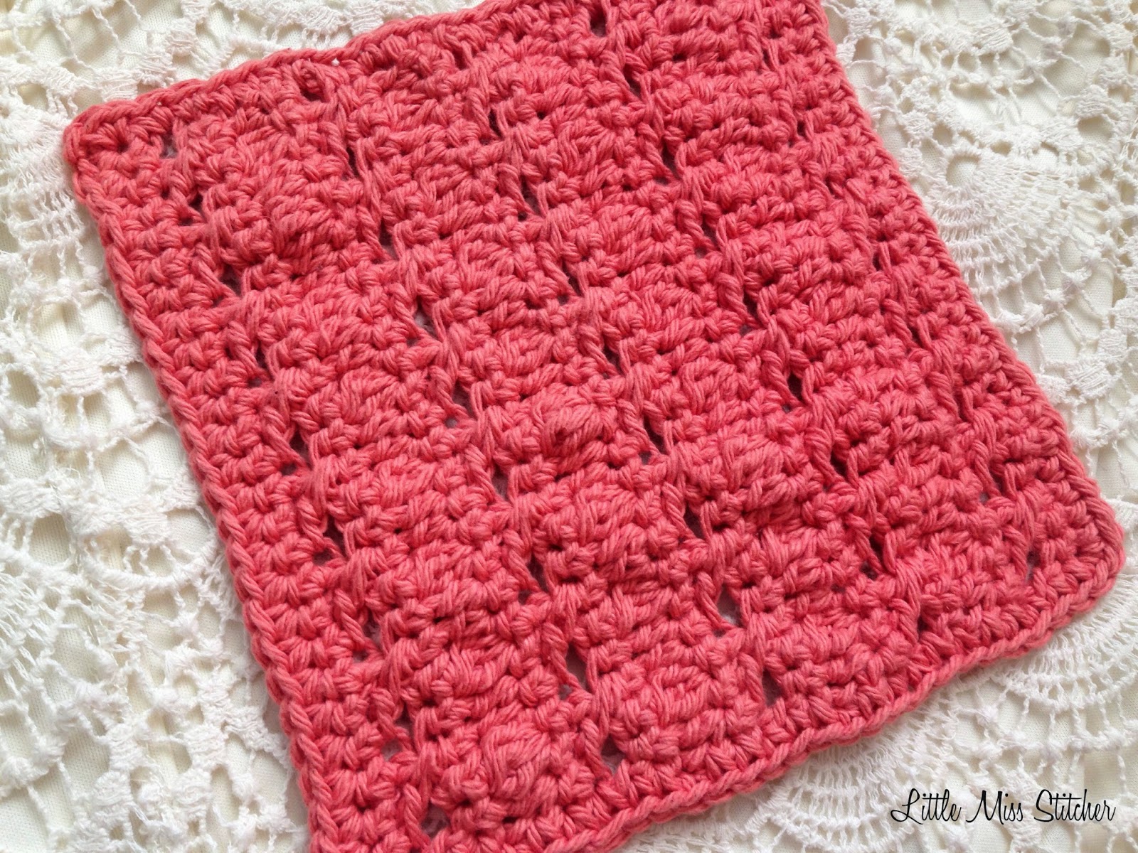 little-miss-stitcher-5-free-crochet-dishcloth-patterns