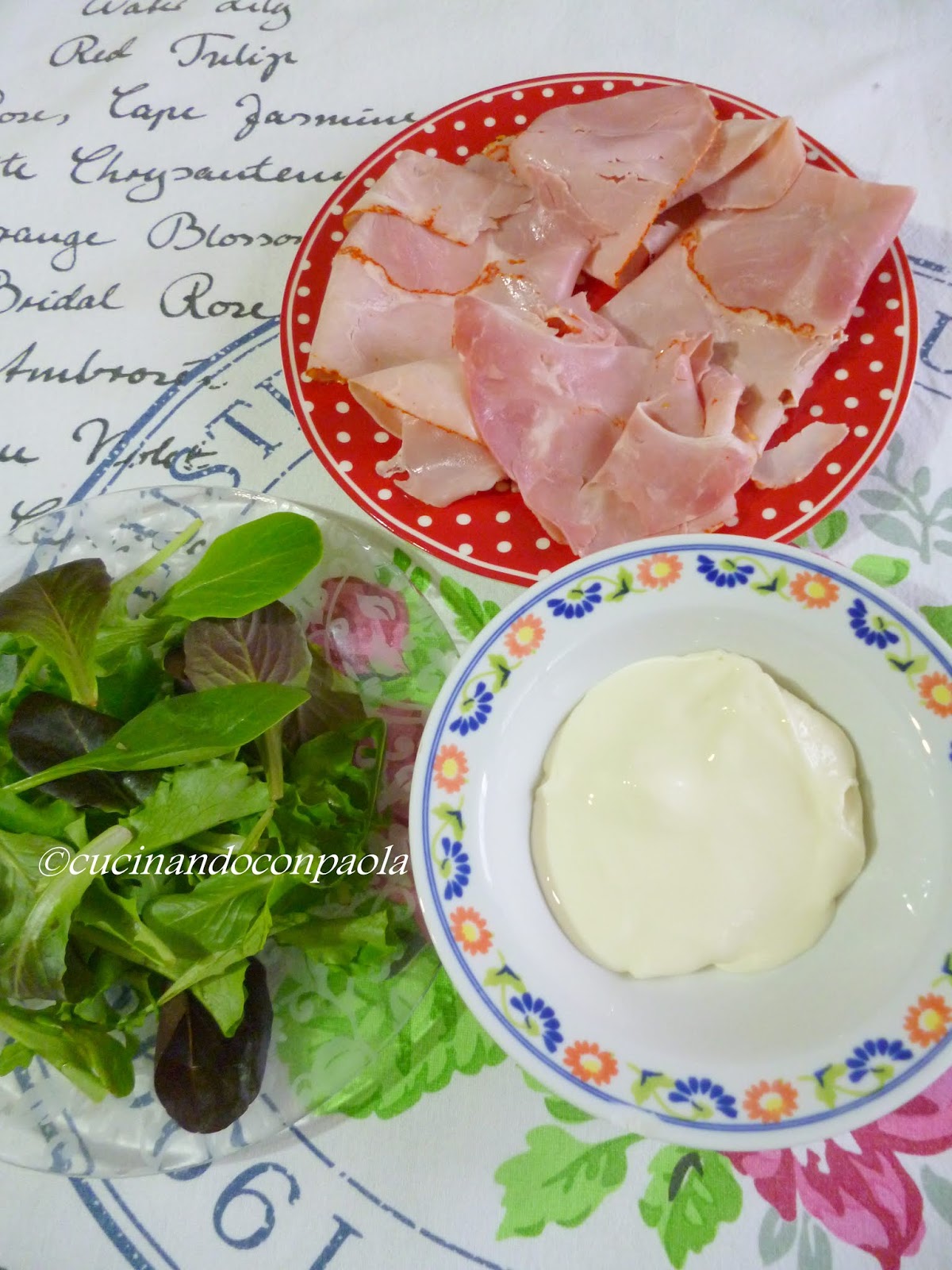 Piadina con Prosciutto Cotto al Peperoncino e Stracchino Ricetta ed