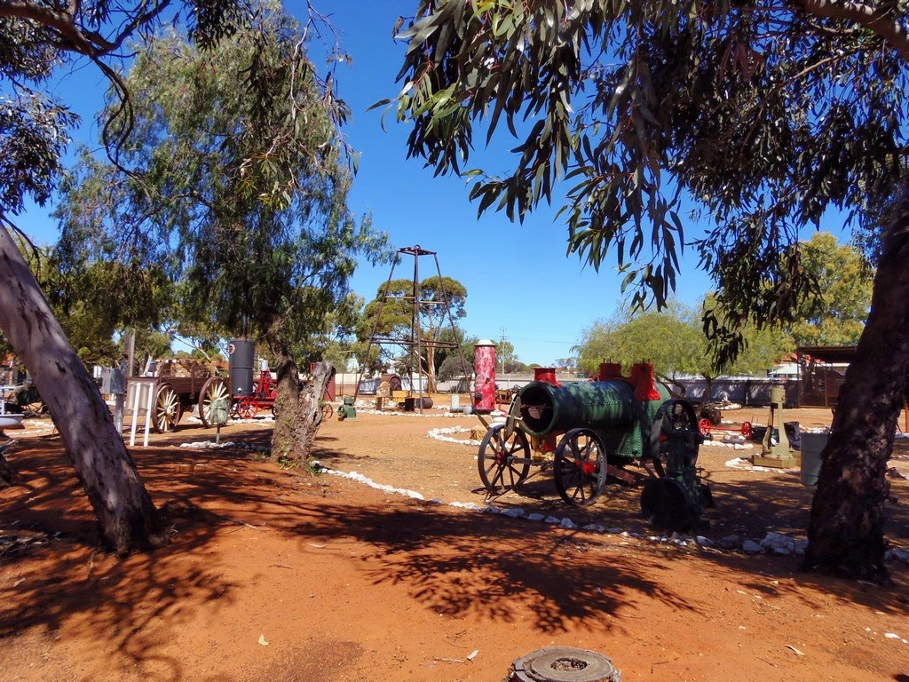 Solo Steve On The Road COOLGARDIE WA