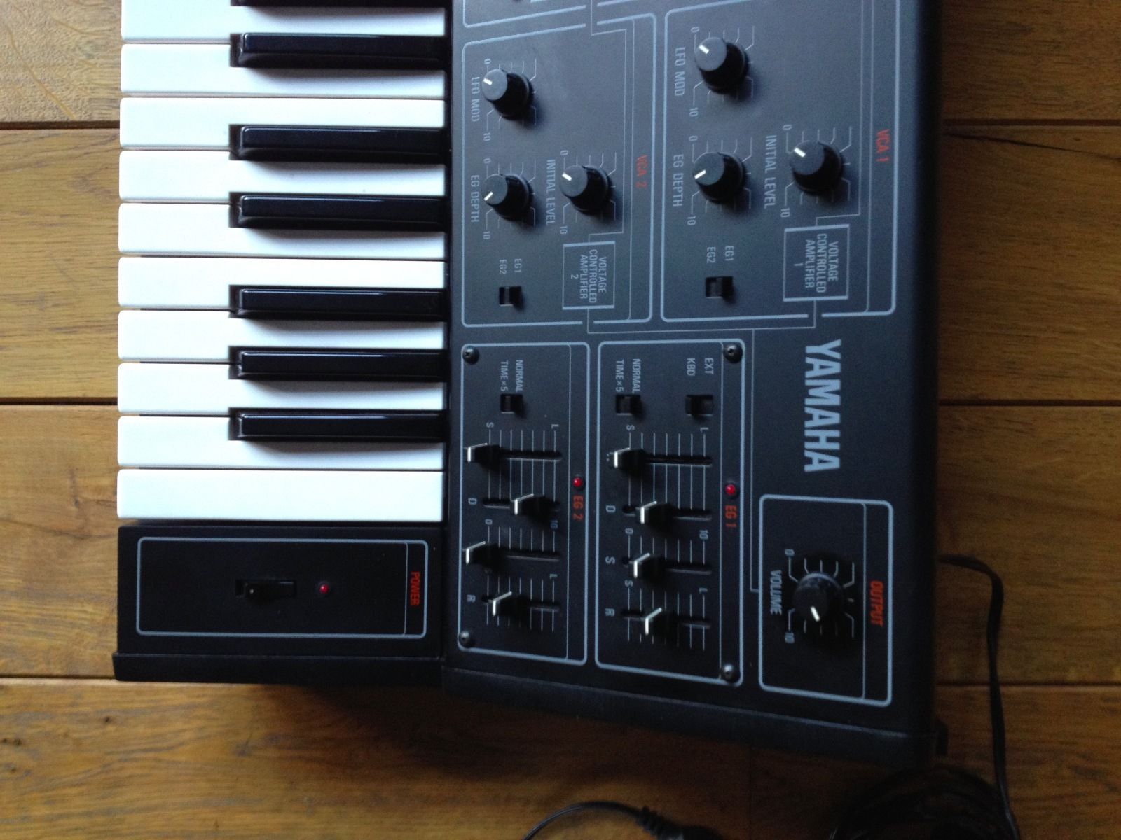 MATRIXSYNTH: Yamaha CS15 Mono Synth Synthesizer SN 3407